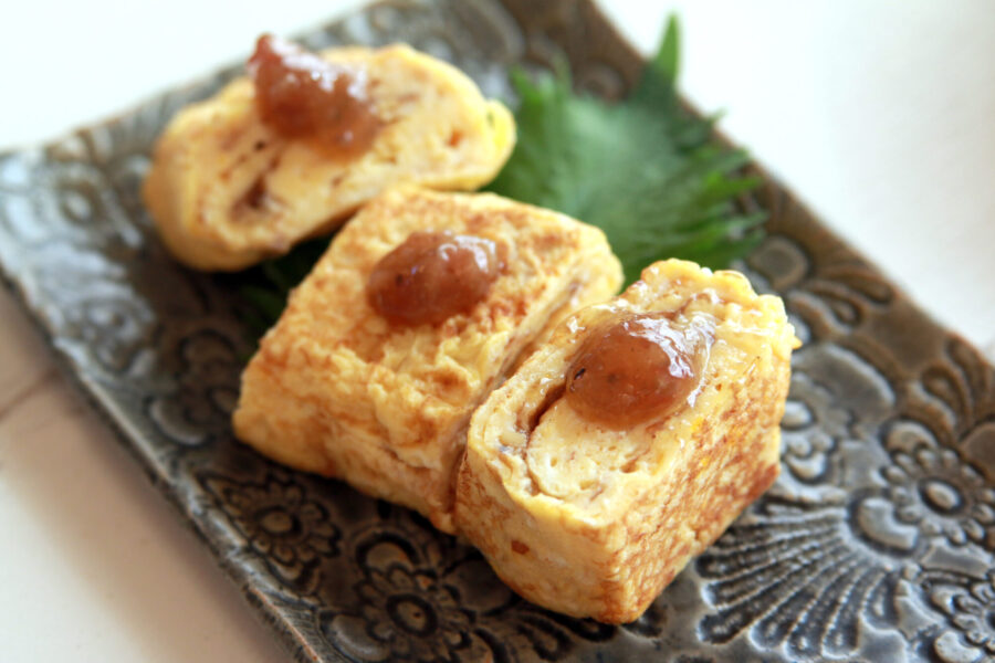 鶏の炭火焼き風味　だし巻き卵のイメージ